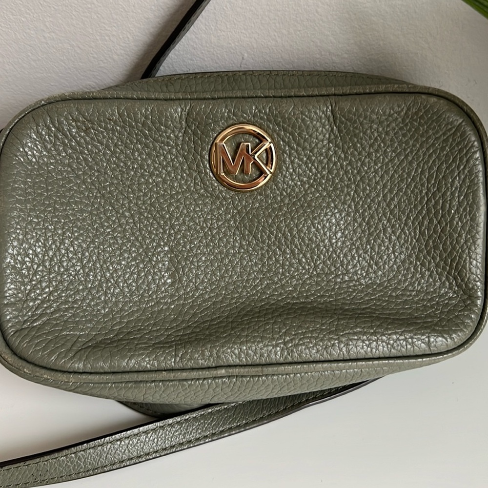 Michael Kors purse